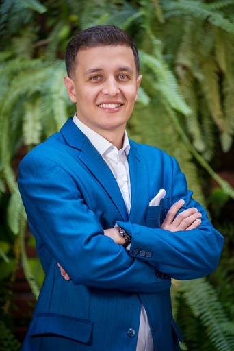 ESTEBAN CADAVID OSORIO