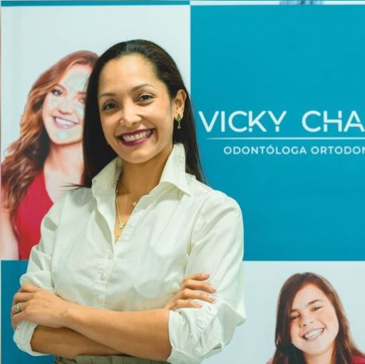 VICTORIA EUGENIA CHARRIS BENEDETTI